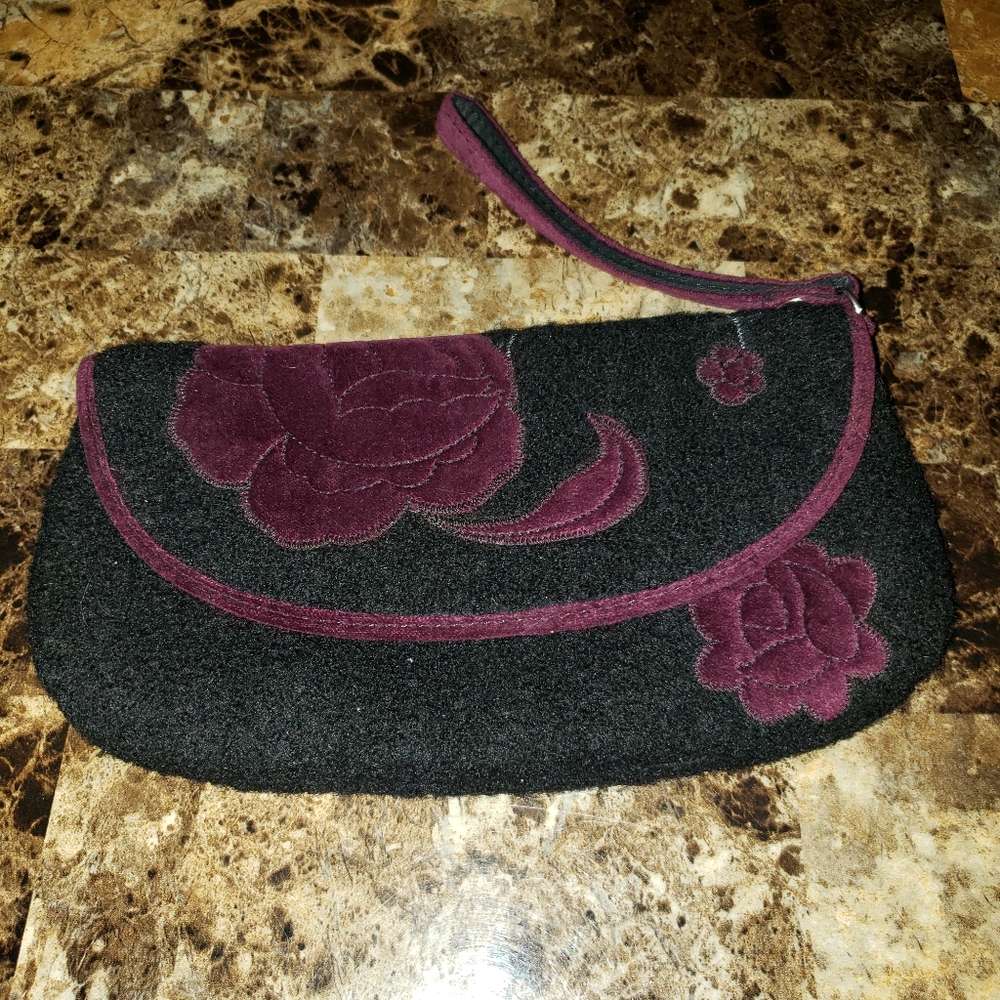 Lucky Brand wool blend wristlet black and …